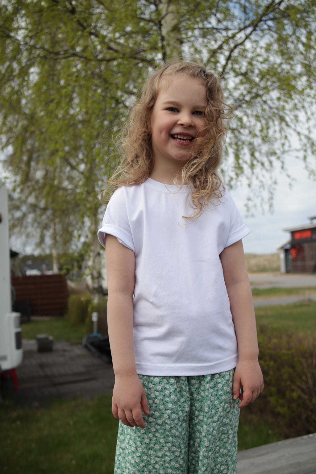 Avajaistarjous Tovi lasten paita 74-164 cm PDF